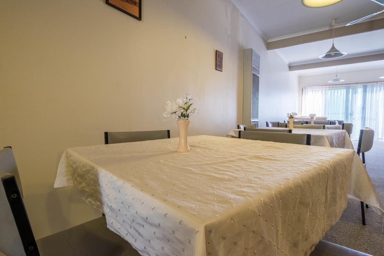Stawell'S London Motor Inn Zewnętrze zdjęcie
