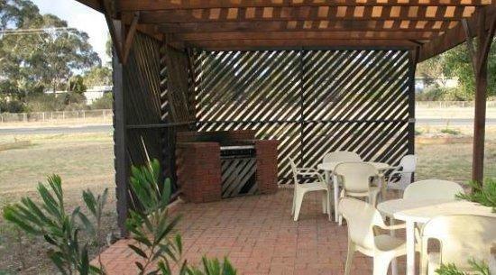 Stawell'S London Motor Inn Zewnętrze zdjęcie
