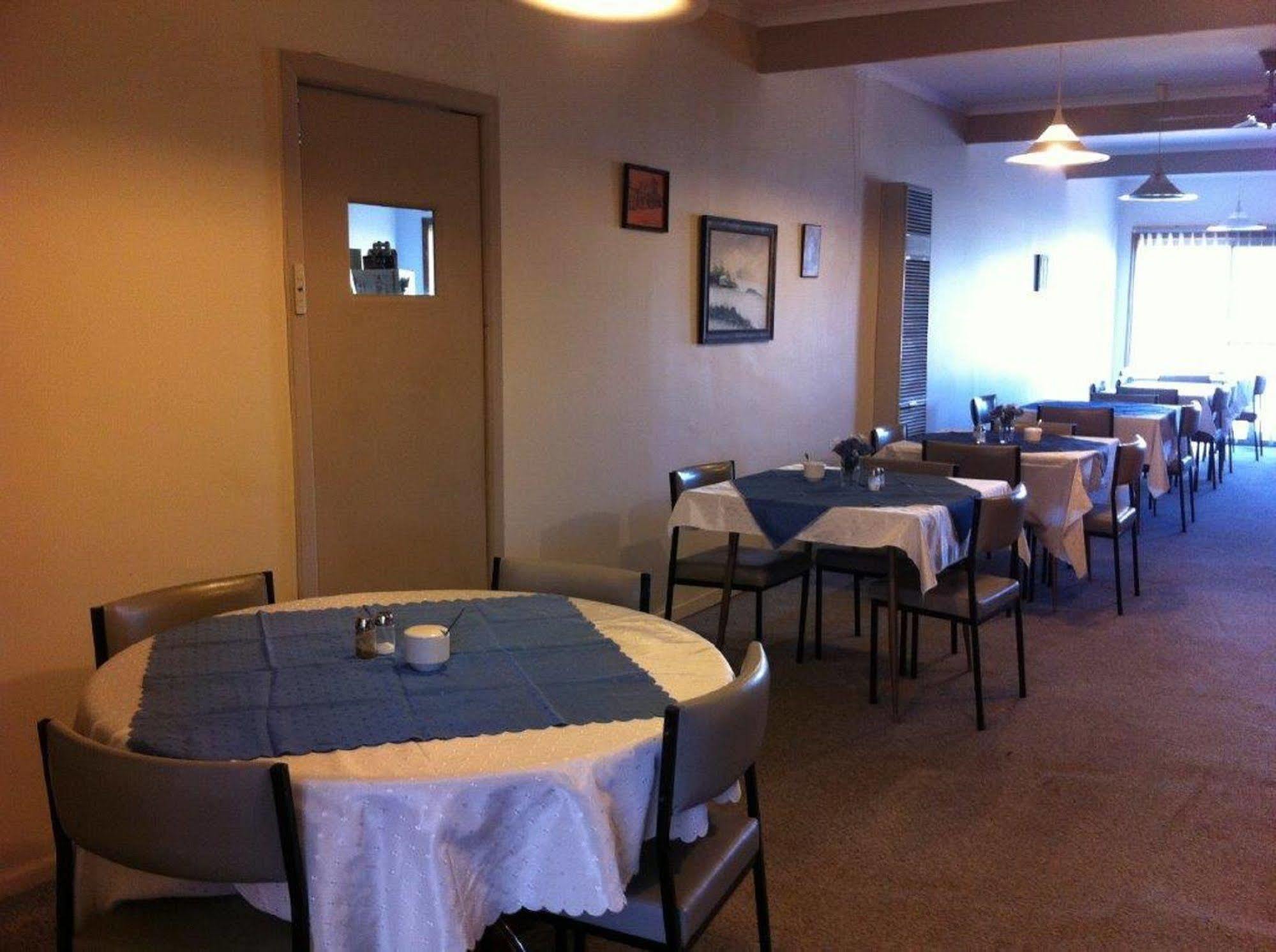 Stawell'S London Motor Inn Zewnętrze zdjęcie